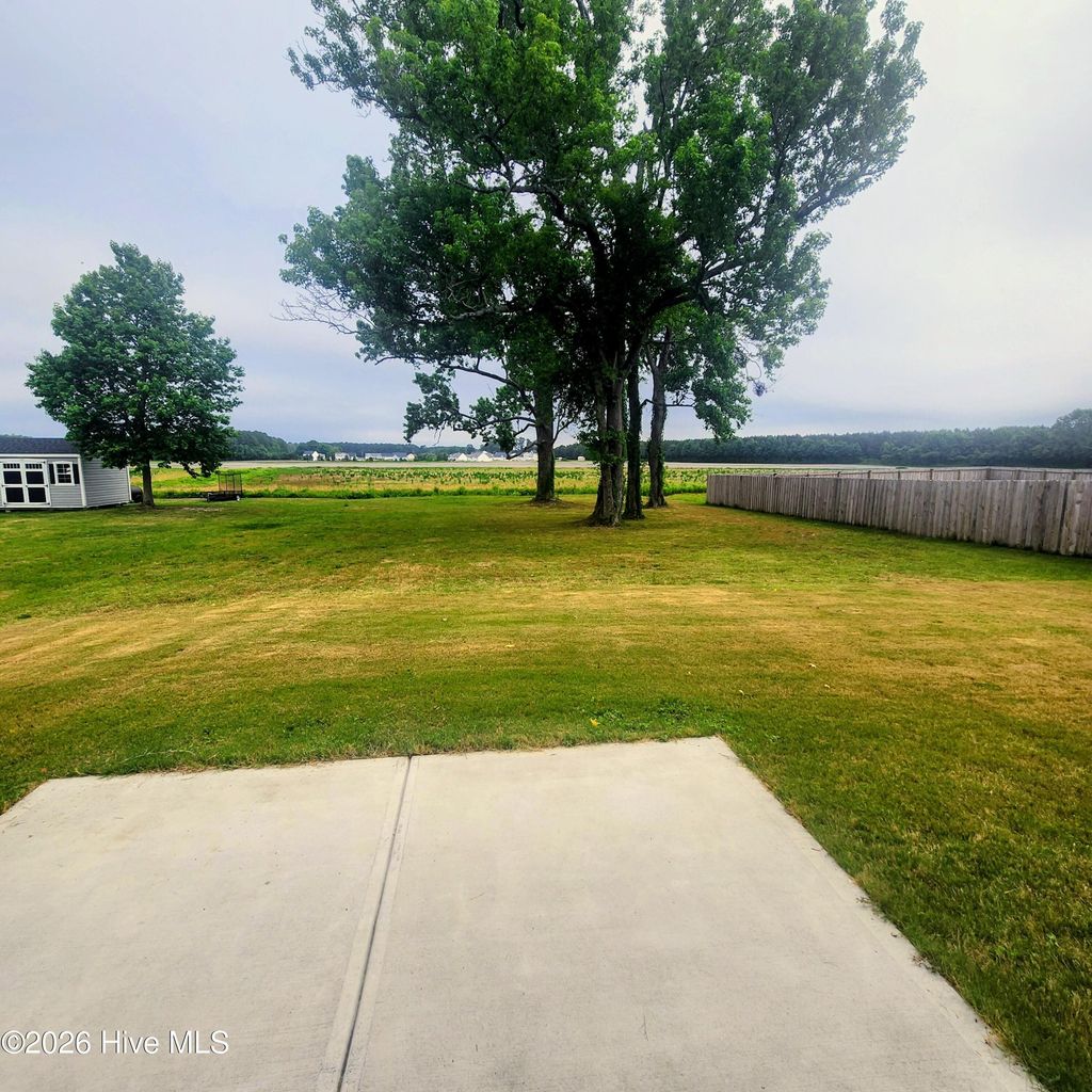 Photo of 1187 Queensland Lane, Ayden, NC 28513 (MLS # 100576394)