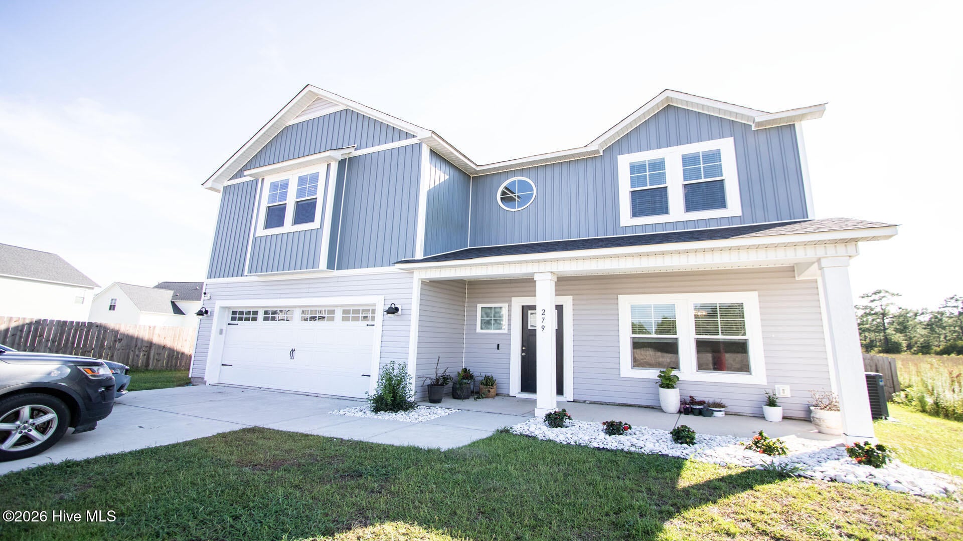 279 E Ivybridge Drive