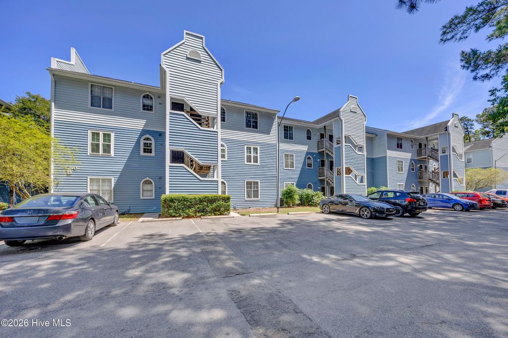 Photo of 4210 Wilshire Boulevard #103 B, Wilmington, NC 28403 (MLS # 100575678)
