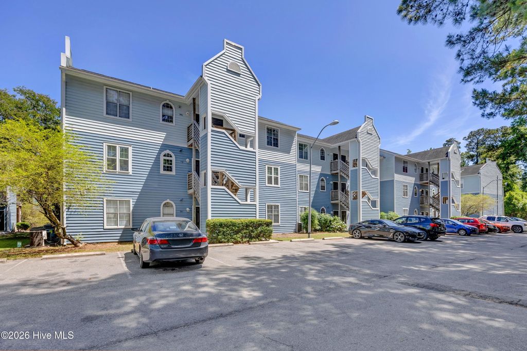 Photo of 4210 Wilshire Boulevard #103 B, Wilmington, NC 28403 (MLS # 100575678)