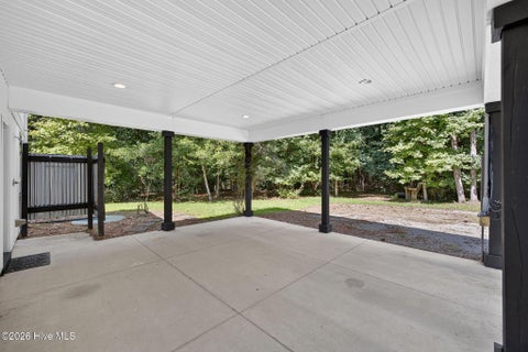Tiny photo for 122 Progress Drive, Burgaw, NC 28425 (MLS # 100601950)