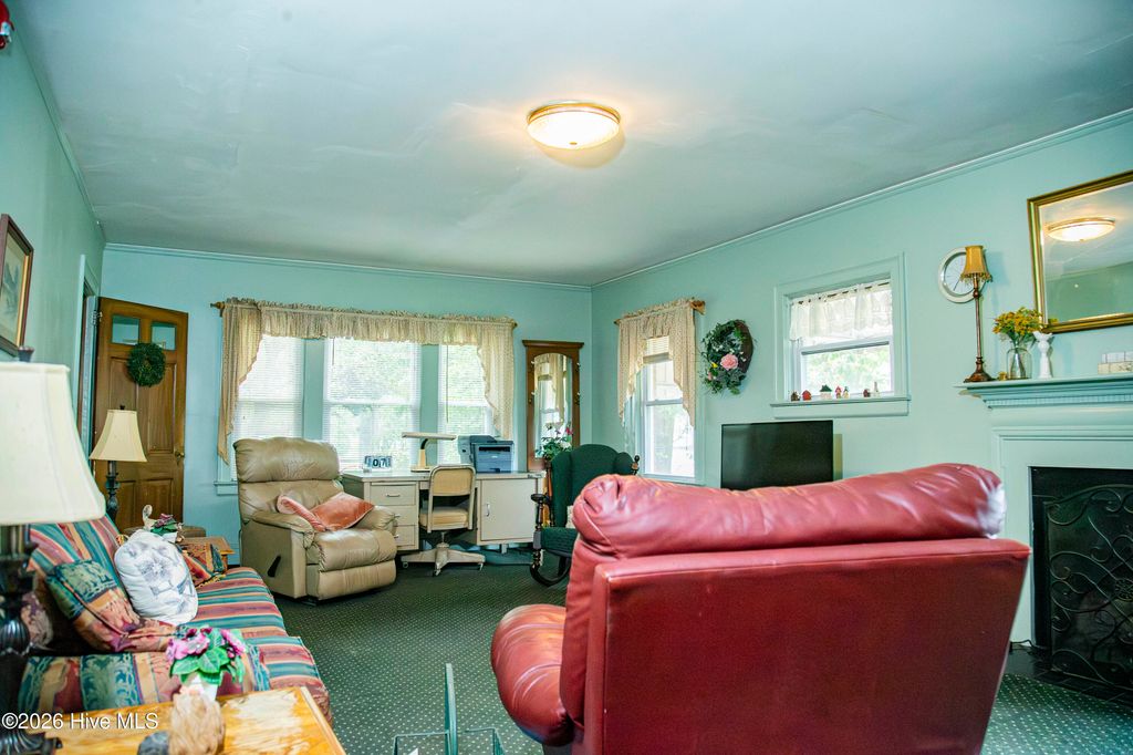 Photo of 200 N Main Street, Candor, NC 27229 (MLS # 100571373)