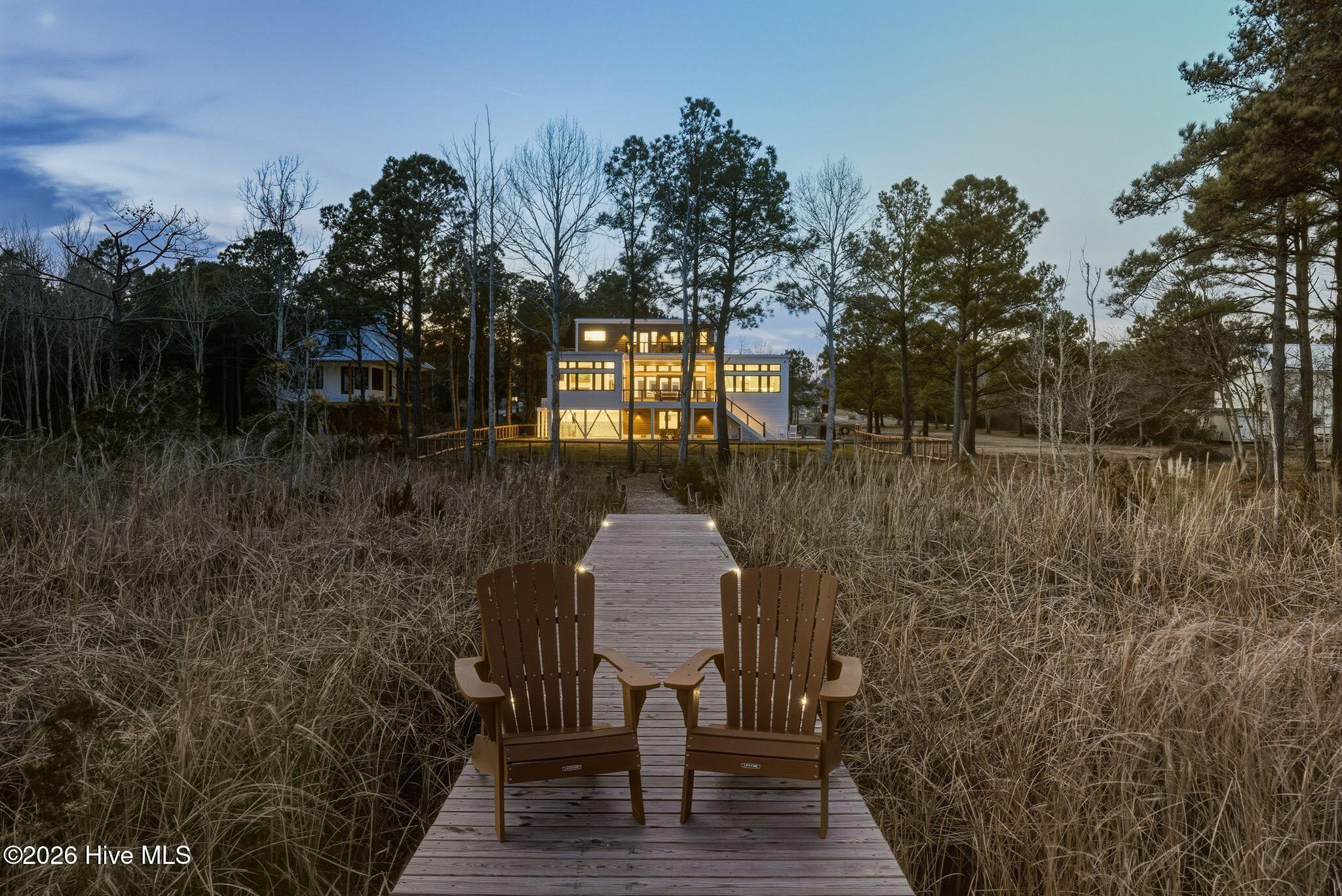135 Heron Cove Road