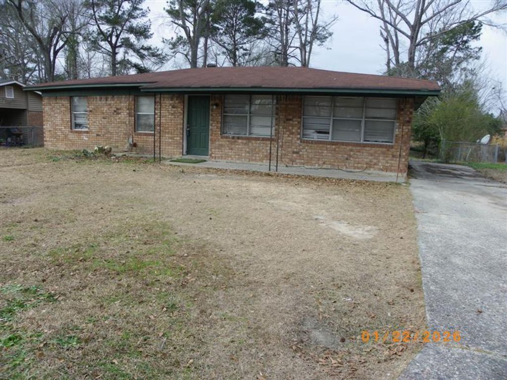 Photo of 3625 Meadowgrove Drive, Augusta, GA 30906 (MLS # 551357)