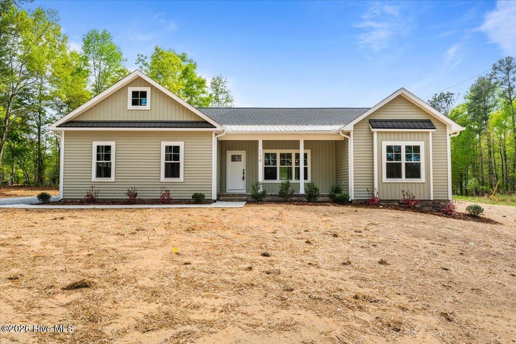 Photo of 110 Trailcrest Drive, Rockingham, NC 28379 (MLS # 100565732)