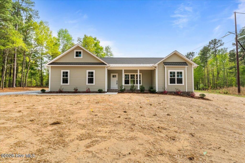 Photo of 110 Trailcrest Drive, Rockingham, NC 28379 (MLS # 100565732)
