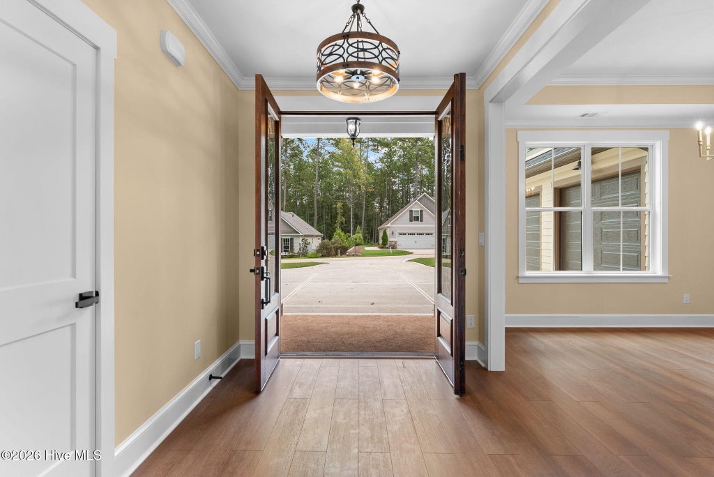 Photo of 112 Crescent Drive, McCormick, SC 29835 (MLS # 100606318)