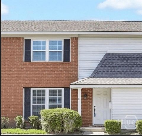 Townhouse For Sale - 84 Knollwood Lane<br/> Chatham County, Savannah, GA 31419
