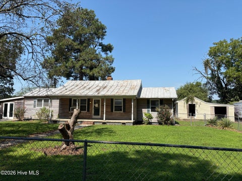Photo of 1549 N Broad Street, Edenton, NC 27932 (MLS # 100604598)
