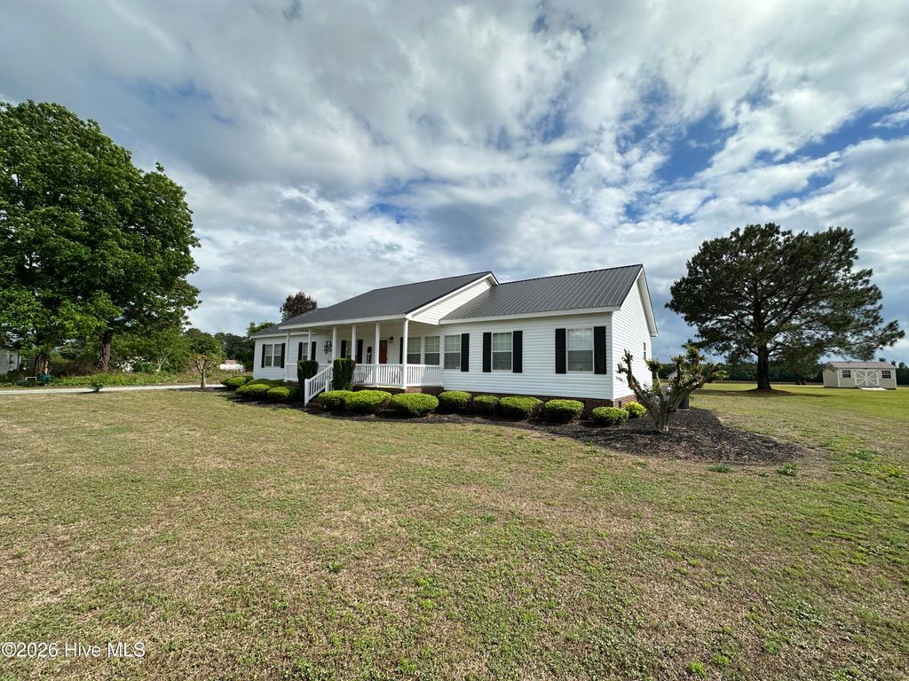 Photo of 1198 Kenan Weeks Road, Newton Grove, NC 28366 (MLS # 100573991)