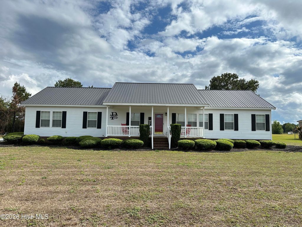 Photo of 1198 Kenan Weeks Road, Newton Grove, NC 28366 (MLS # 100573991)