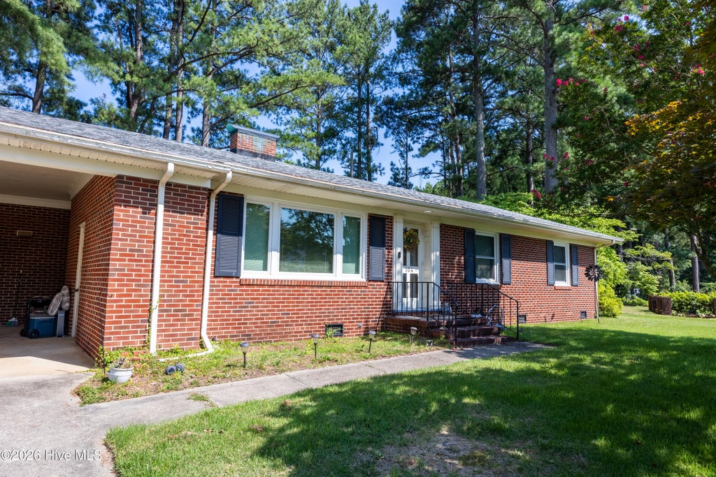 Photo of 104 Stark Circle N, Wilson, NC 27893 (MLS # 100596433)