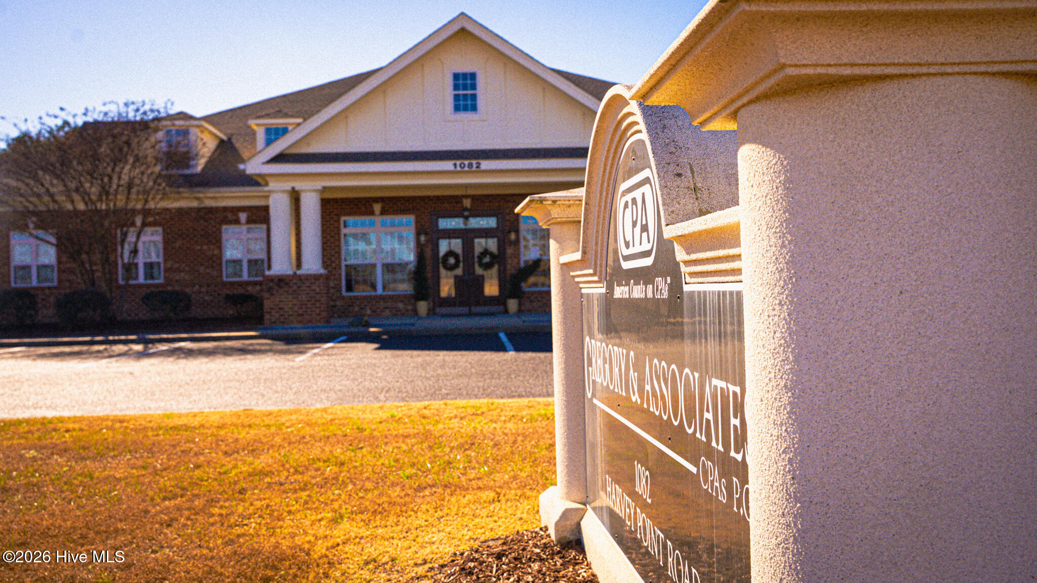 1082 Harvey Point Road