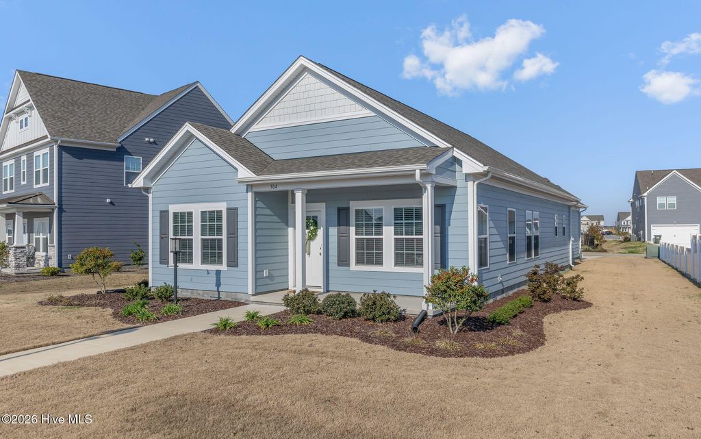 Photo of 304 Ryker Road E, Moyock, NC 27958 (MLS # 100562660)