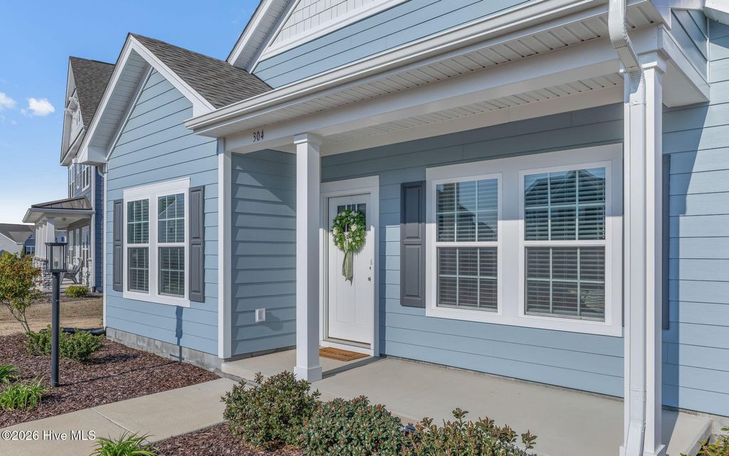 Photo of 304 Ryker Road E, Moyock, NC 27958 (MLS # 100562660)