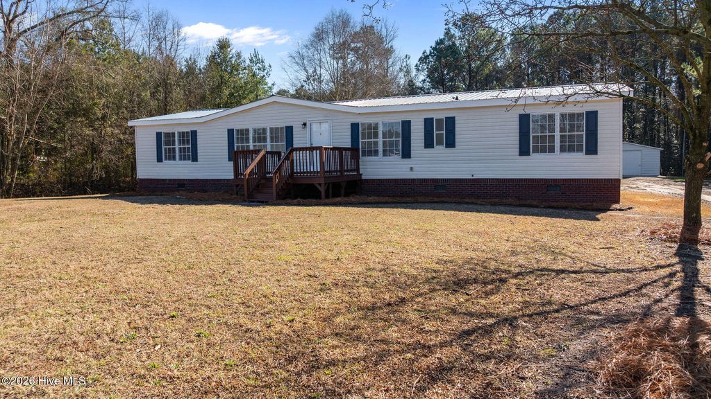 Photo of 778 Alum Springs Road, Mount Olive, NC 28365 (MLS # 100550345)