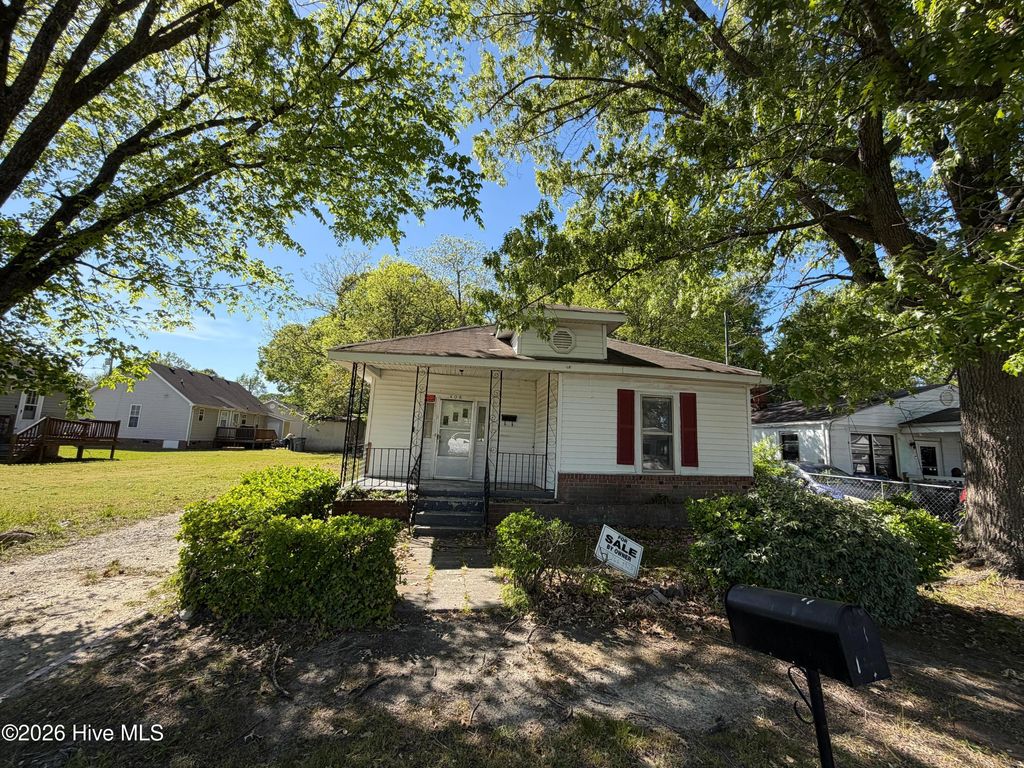 Photo of 408 Woodland Avenue, Rocky Mount, NC 27801 (MLS # 100568443)
