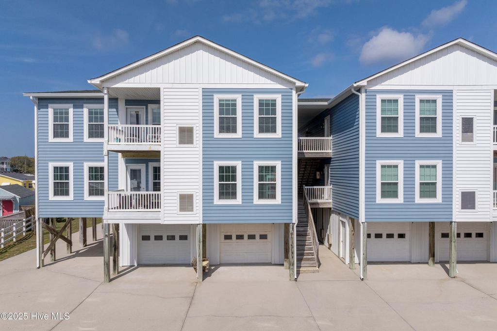 Photo of 1701 Bowfin Lane #Apt C, Carolina Beach, NC 28428 (MLS # 100498855)