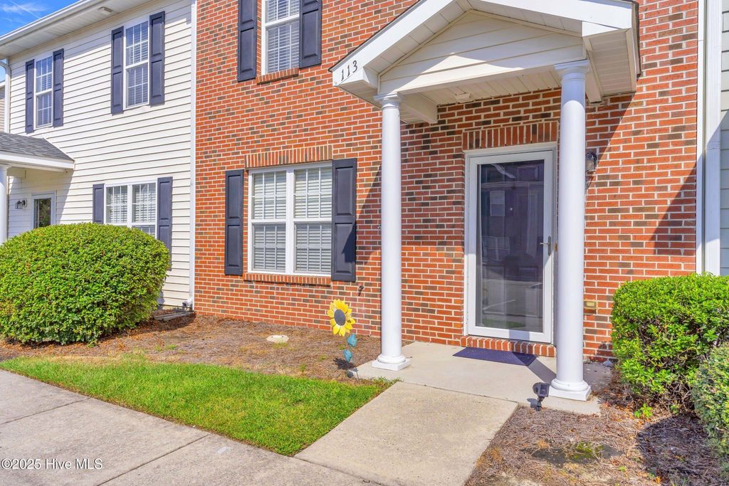 Photo of 113 Lincoln Place Circle, Leland, NC 28451 (MLS # 100527386)