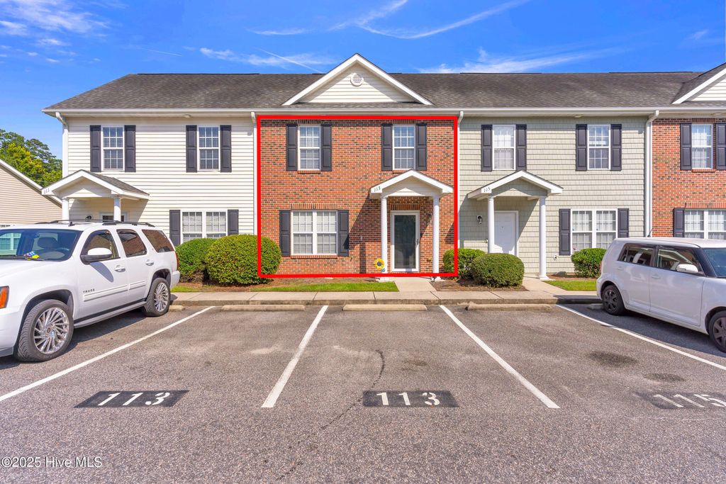 Photo of 113 Lincoln Place Circle, Leland, NC 28451 (MLS # 100527386)