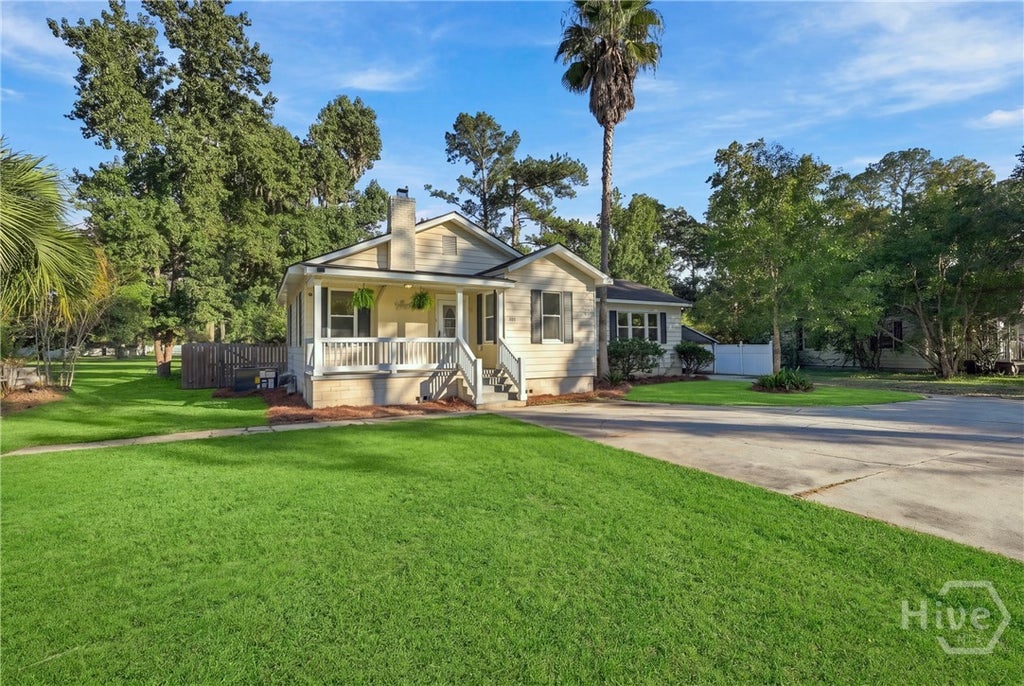 Photo of 530 Talmadge Avenue, Garden City, GA 31408 (MLS # SA366804)
