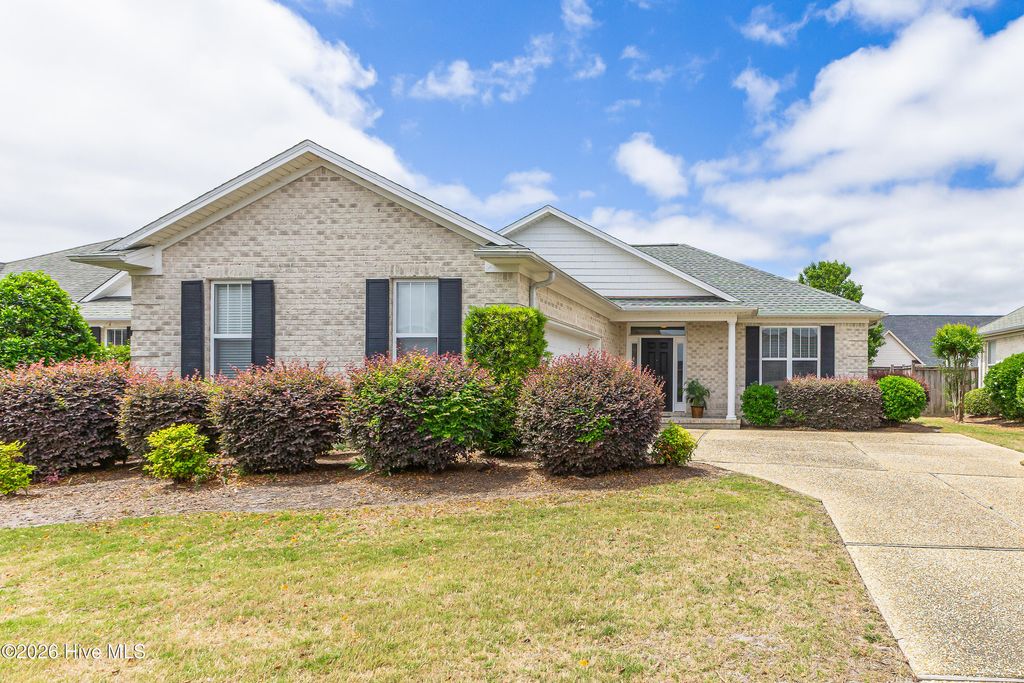 Photo of 1124 Garden Club Way, Leland, NC 28451 (MLS # 100570734)