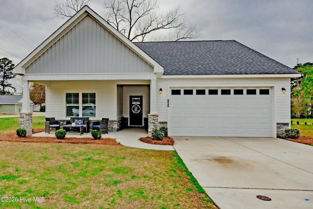 Photo of 107 Lacarol Street, Rose Hill, NC 28458 (MLS # 100558555)