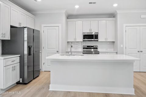 Tiny photo for 409 Wright Street, Wilmington, NC 28401 (MLS # 100545390)