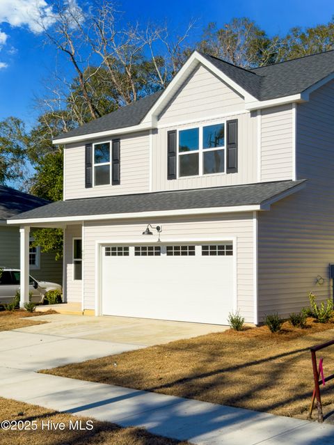 Tiny photo for 409 Wright Street, Wilmington, NC 28401 (MLS # 100545390)