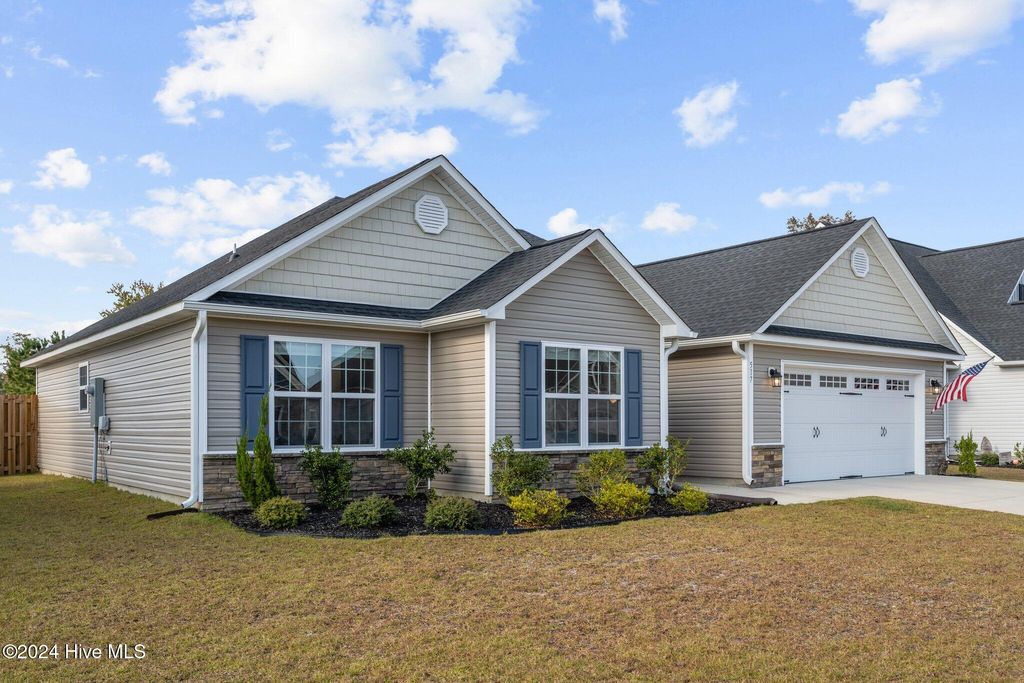 Photo of 517 Indigo Johnston Drive, Jacksonville, NC 28546 (MLS # 100551017)
