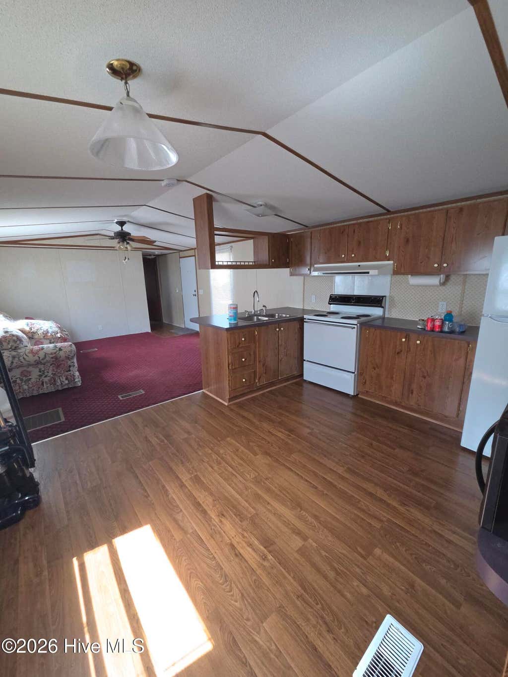 Photo of 205 Meadow Lane E, Hubert, NC 28539 (MLS # 100593713)