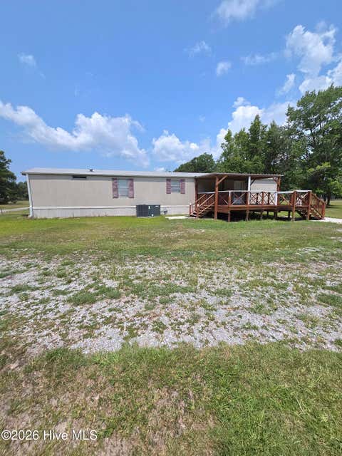 Tiny photo for 205 Meadow Lane E, Hubert, NC 28539 (MLS # 100593713)