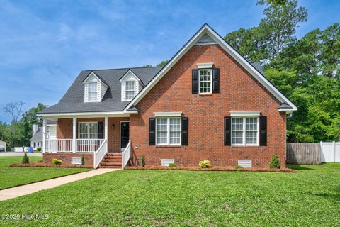 Homes For Sale - 222 Woodfield Drive<br/> Nashville, NC 27856