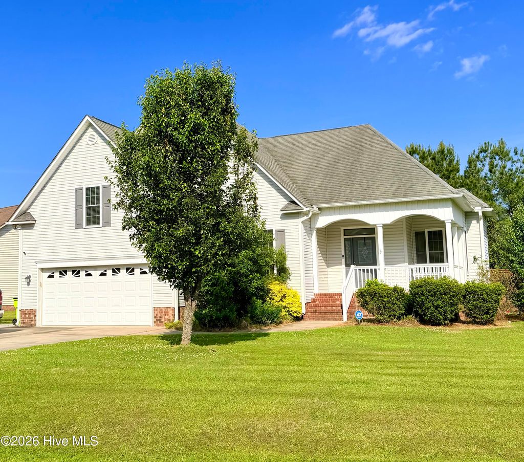 Photo of 125 Mom Lane, New Bern, NC 28562 (MLS # 100574054)