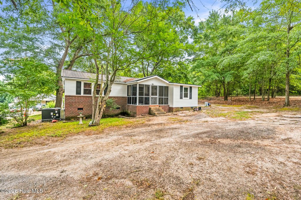 Photo of 110 Pauline Drive, Rockingham, NC 28379 (MLS # 100583663)