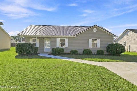 Homes For Sale - 1105 Jessica Street<br/> Elizabeth City, NC 27909