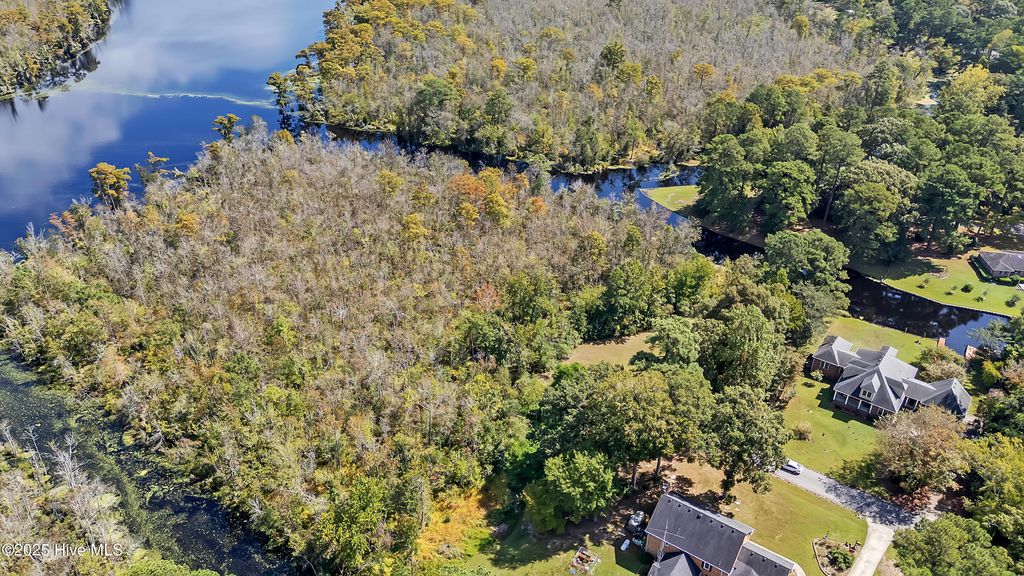 Photo of 00000 Inlet Drive, Elizabeth City, NC 27909 (MLS # 100532536)