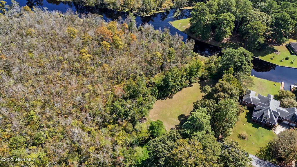 Photo of 00000 Inlet Drive, Elizabeth City, NC 27909 (MLS # 100532536)