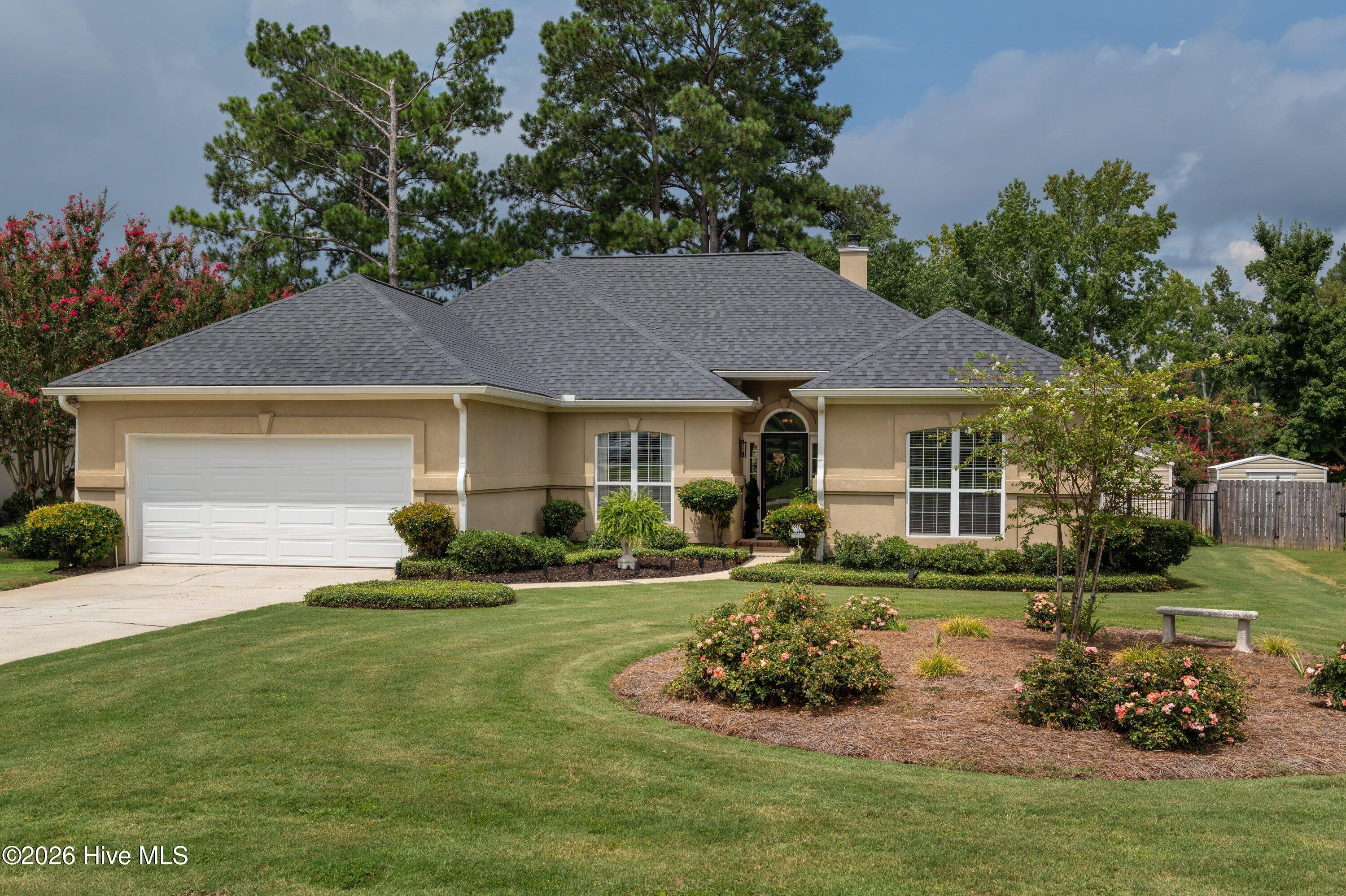 561 Live Oak Court