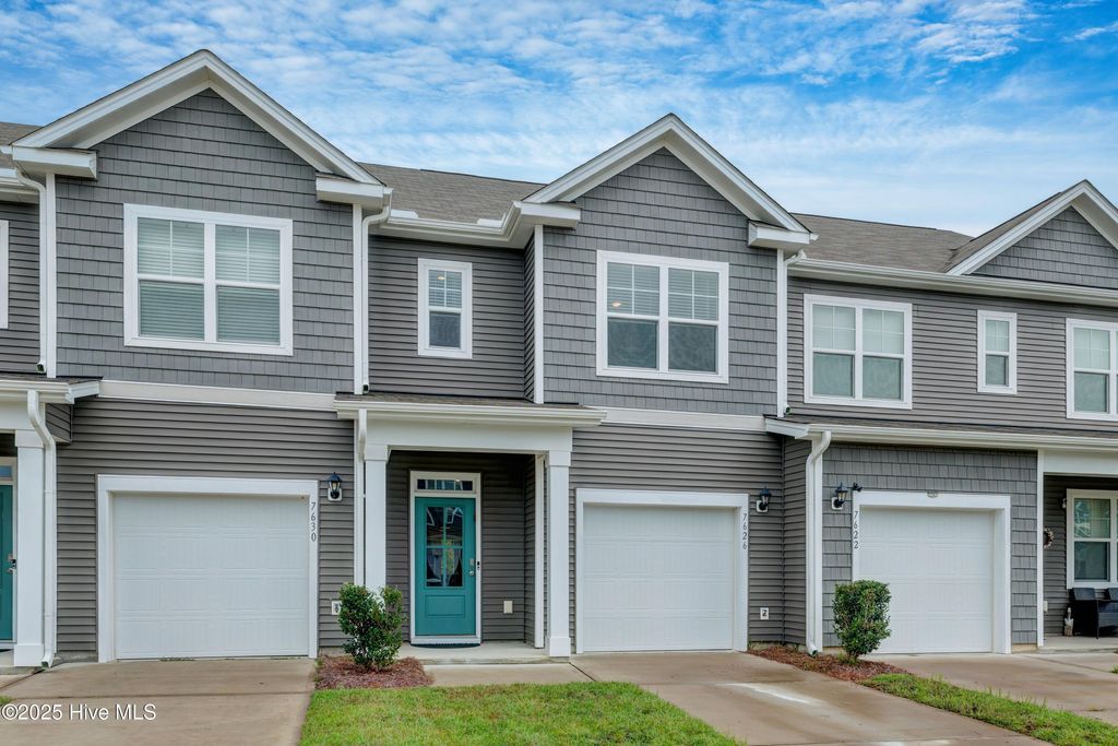 Photo of 7626 Knightbell Circle, Leland, NC 28451 (MLS # 100524829)