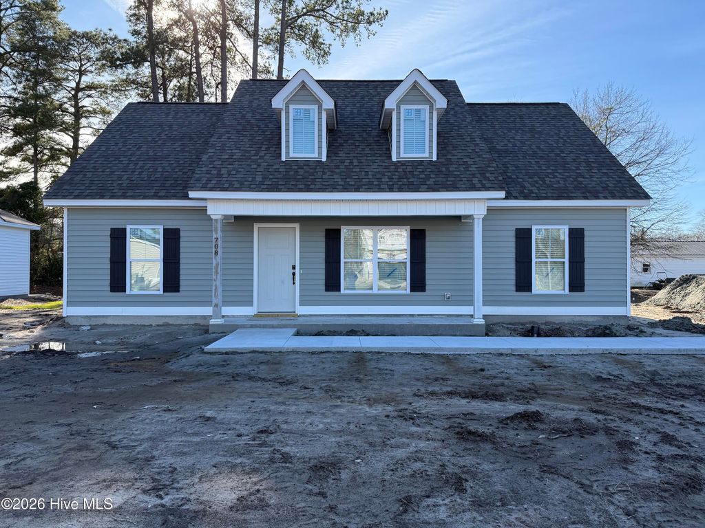 Photo of 708 Pope Street, Grifton, NC 28530 (MLS # 100516168)
