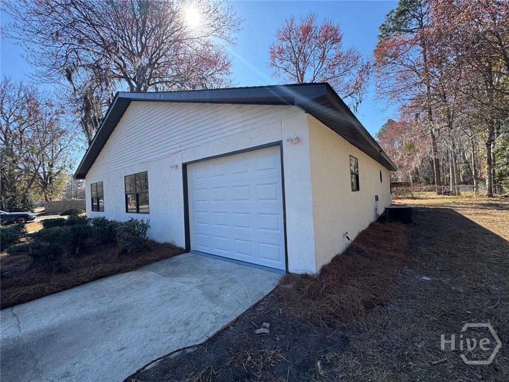 Photo of 101 Royal Circle, Kingsland, GA 31548 (MLS # SA349221)