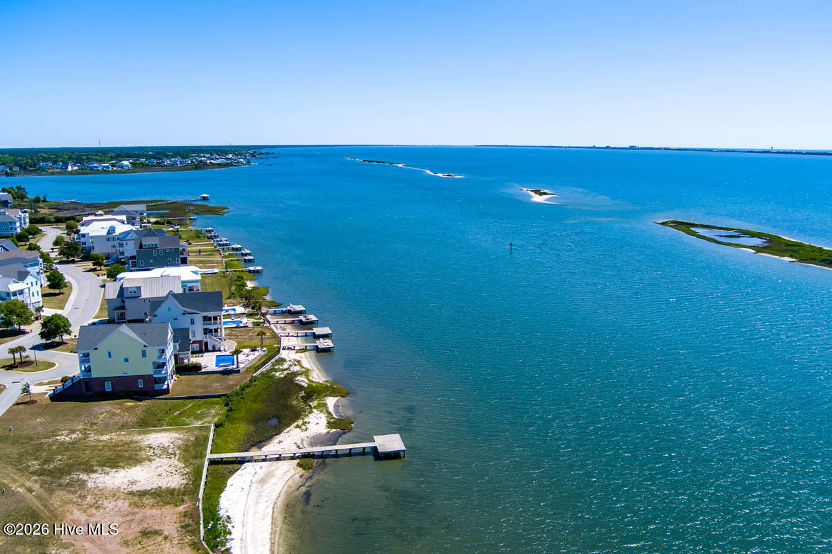 101 308 Nautical Pointe