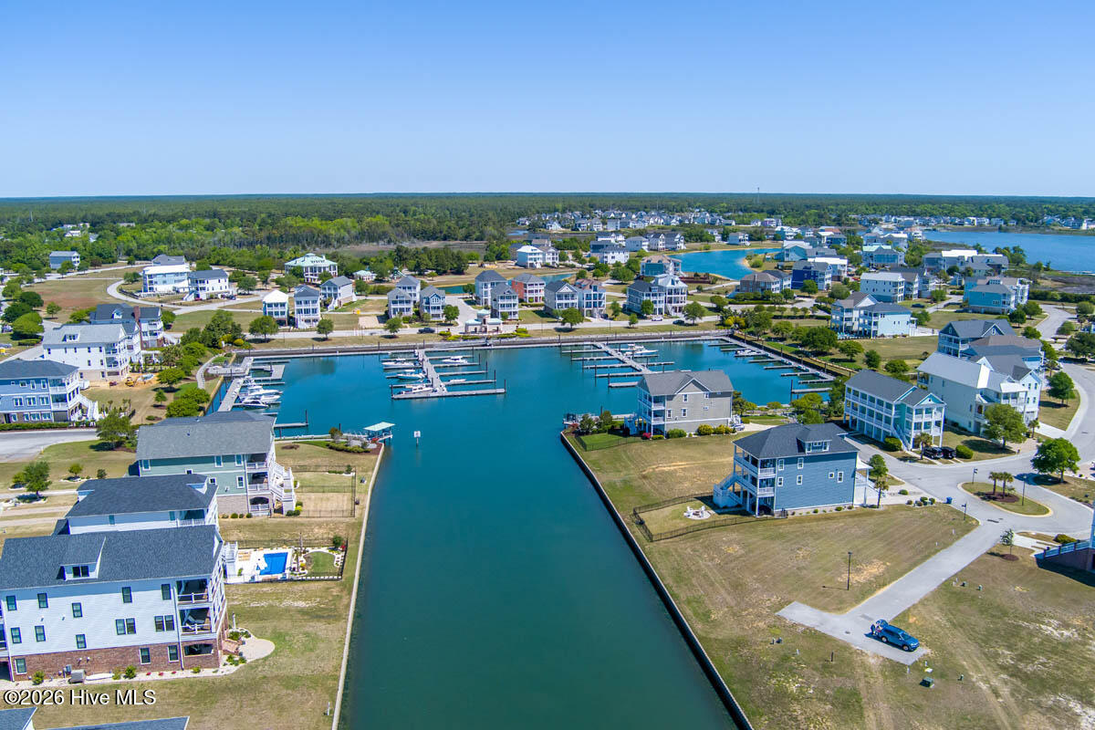 101 308 Nautical Pointe