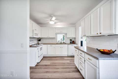 Tiny photo for 3012 Lagar Lane, Wilmington, NC 28405 (MLS # 100588893)