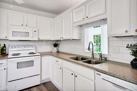 Tiny photo for 3012 Lagar Lane, Wilmington, NC 28405 (MLS # 100588893)