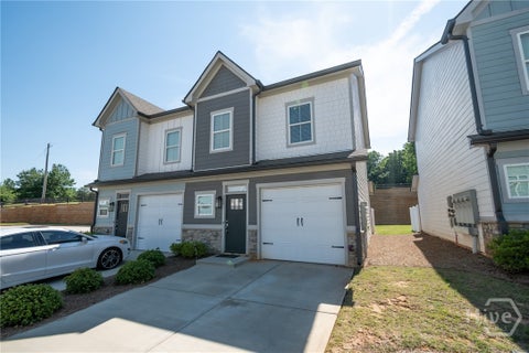 Townhouse For Sale - 123 Magnolia Place #123<br/> Homer, GA 30547