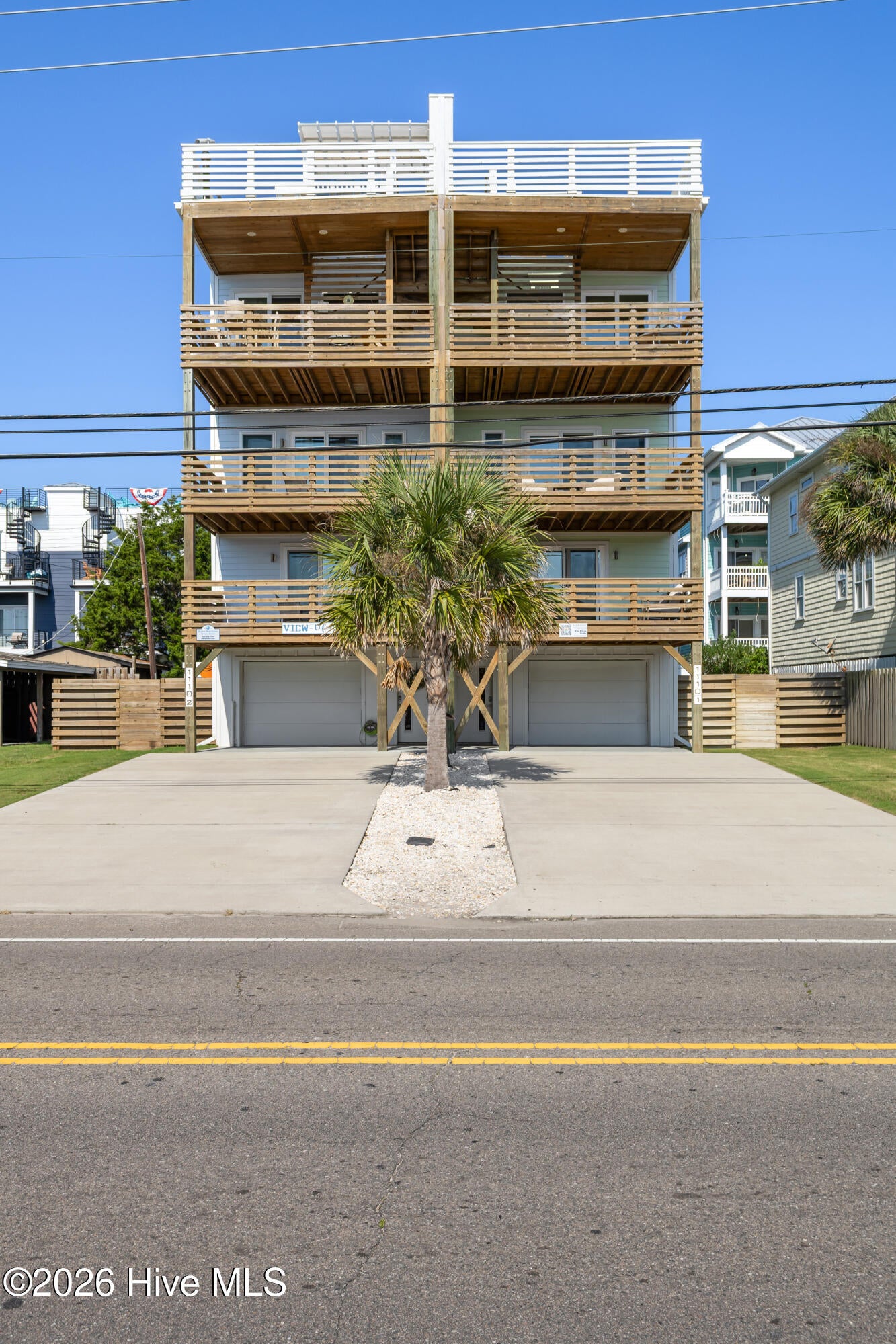 1110 Lake Park Boulevard S 1