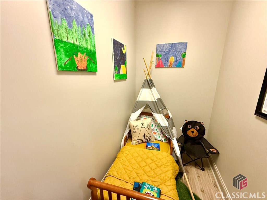 1560 Summit Chase Drive