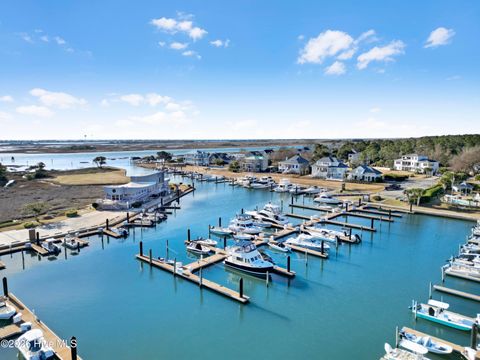 Tiny photo for 412 Lakeview Drive, Hampstead, NC 28443 (MLS # 100550645)